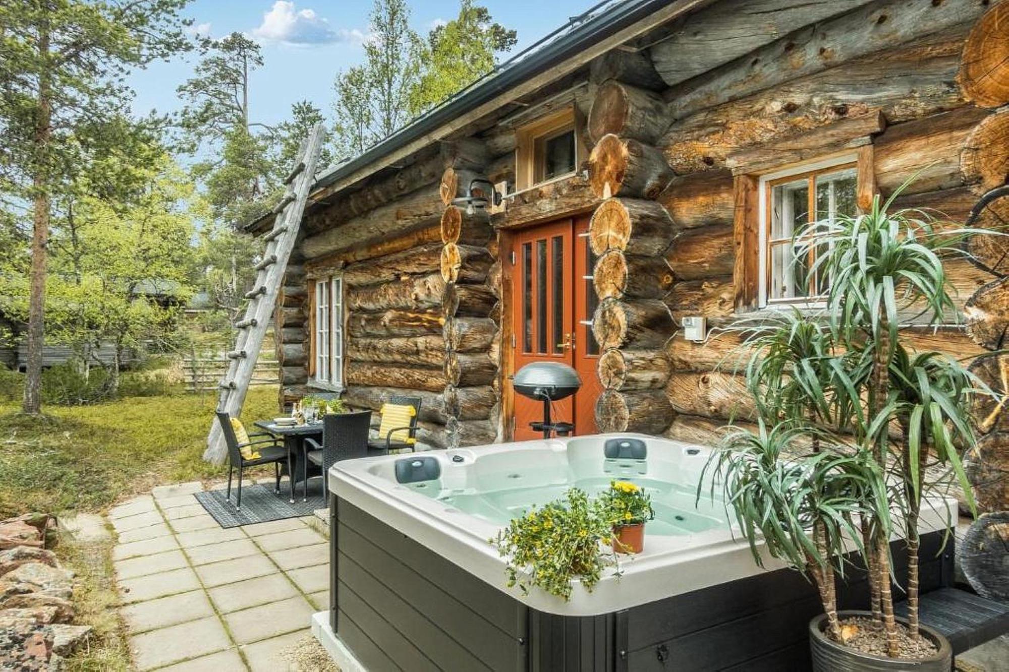 Kuukkeli Hirvas Suite Saariselka Exterior foto