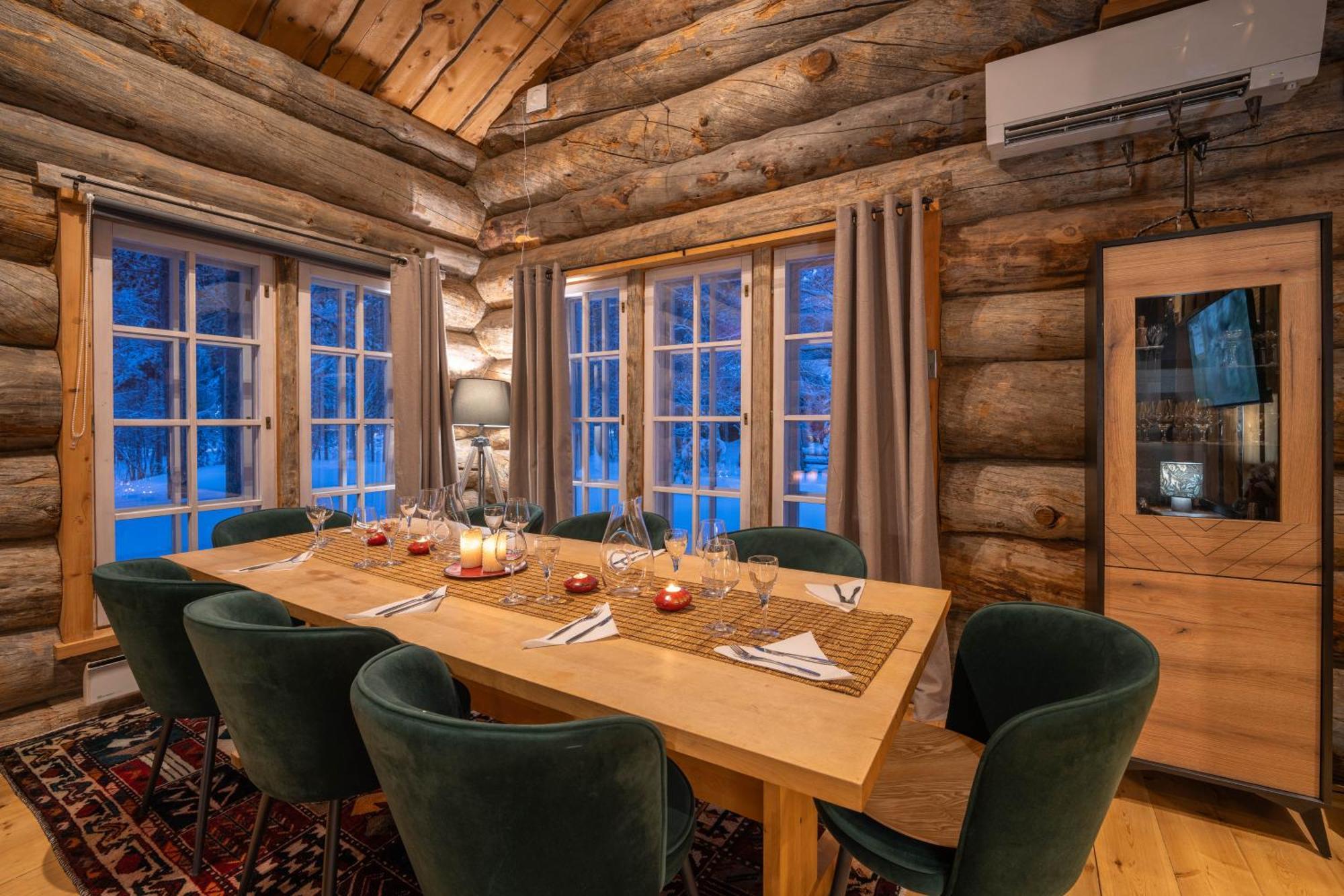 Kuukkeli Hirvas Suite Saariselka Exterior foto