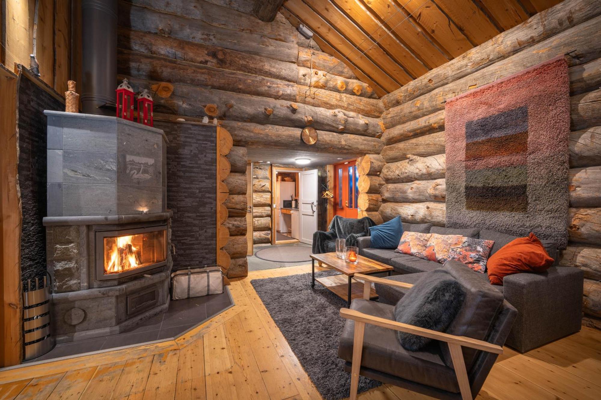 Kuukkeli Hirvas Suite Saariselka Exterior foto